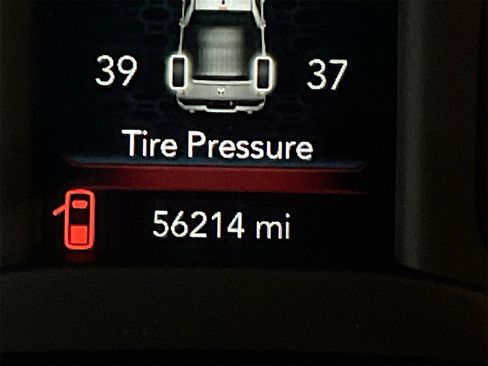 Used 2021 RAM 1500 Big Horn image 12