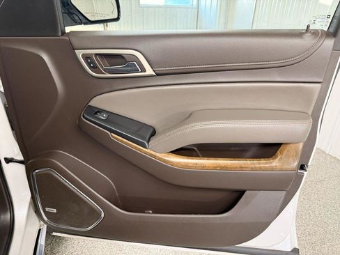 Used 2019 GMC Yukon XL Denali w/ Denali Ultimate Package AWD/4WD image 46