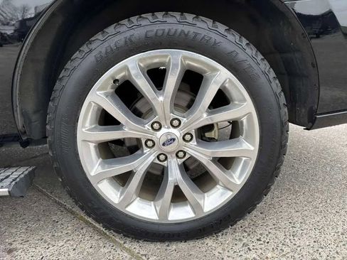 Used 2018 Ford Expedition Platinum image 54