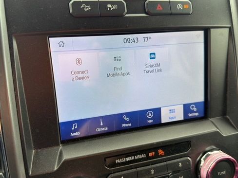 Used 2020 Ford F150 XLT w/ Equipment Group 302A Luxury image 4