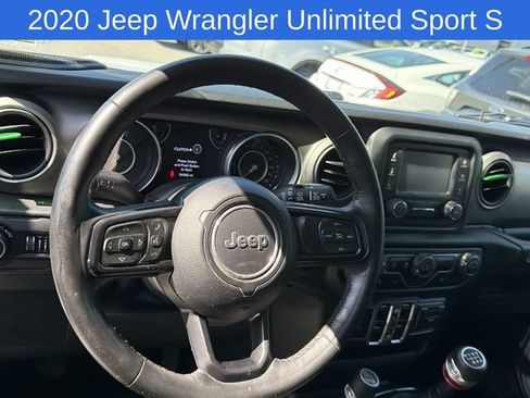 Used 2020 Jeep Wrangler Unlimited Sport S AWD/4WD image 25