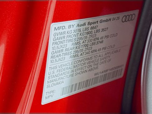 New 2025 Audi RS Q8 performance image 34