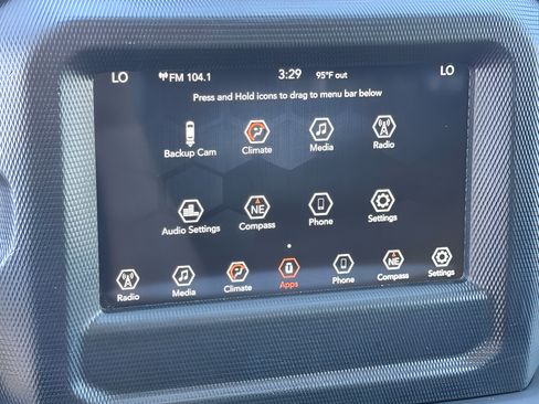 Used 2020 Jeep Wrangler Unlimited Sahara AWD/4WD image 35