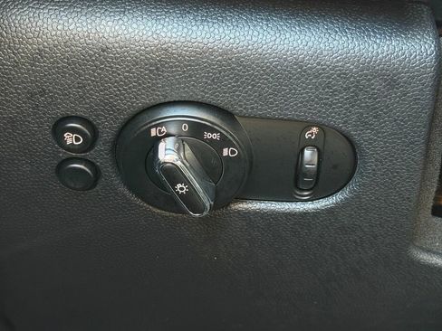 Used 2023 MINI Cooper SE image 37