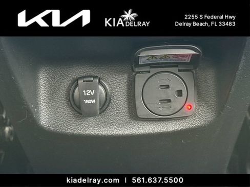 Used 2023 Hyundai Palisade Limited FWD image 25