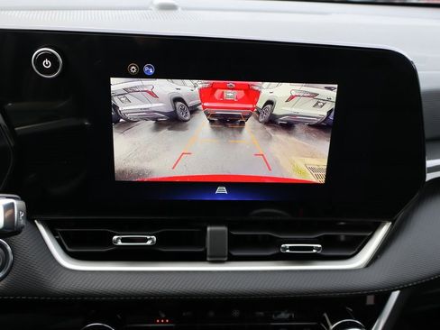 New 2026 Chevrolet Equinox LT w/ Convenience Package II image 12