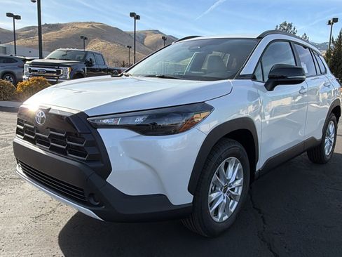 New 2026 Toyota Corolla Cross LE image 7