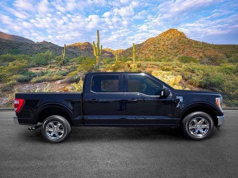 Used 2022 Ford F150 Lariat w/ Max Trailer Tow Package RWD image 3