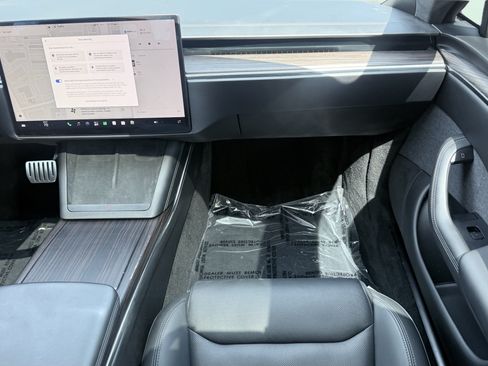 Used 2023 Tesla Model S Standard Range AWD/4WD image 54