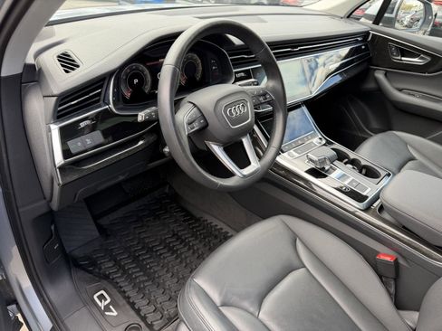 Used 2023 Audi Q7 2.0T Premium w/ Convenience Package AWD/4WD image 13