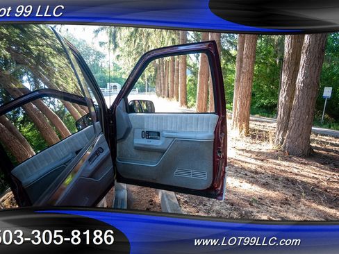 Used 1992 Chevrolet Blazer 4WD image 19