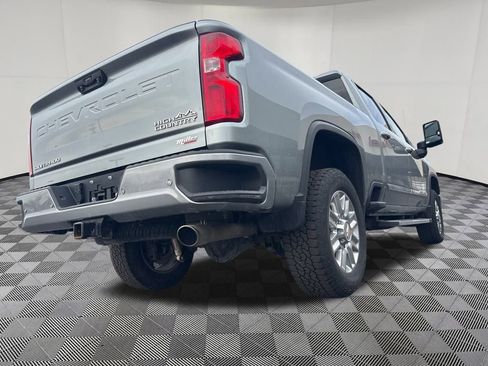 Used 2024 Chevrolet Silverado 3500 High Country w/ High Country Premium Package image 13