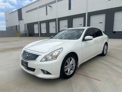 Used 2013 INFINITI G37 Journey w/ Premium Pkg