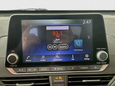 Used 2022 Nissan Altima 2.5 SR FWD image 14