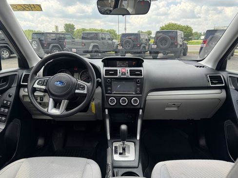 Used 2018 Subaru Forester 2.5i w/ Alloy Wheel Package AWD/4WD image 24
