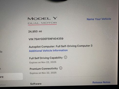 Used 2022 Tesla Model Y Performance image 3