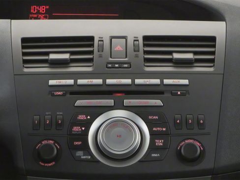 Used 2010 MAZDA MAZDA3 i Touring FWD image 13