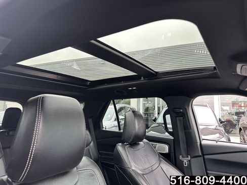 Used 2022 Ford Explorer ST w/ Equipment Group 401A AWD/4WD image 36