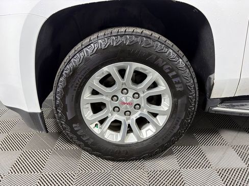 Used 2020 GMC Yukon SLT w/ Open Road Package AWD/4WD image 10