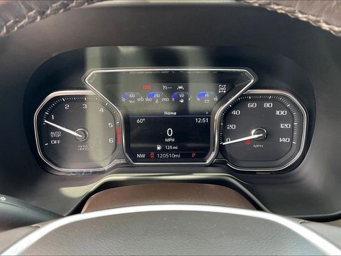 Used 2021 GMC Yukon SLT w/ SLT Luxury Package AWD/4WD image 21