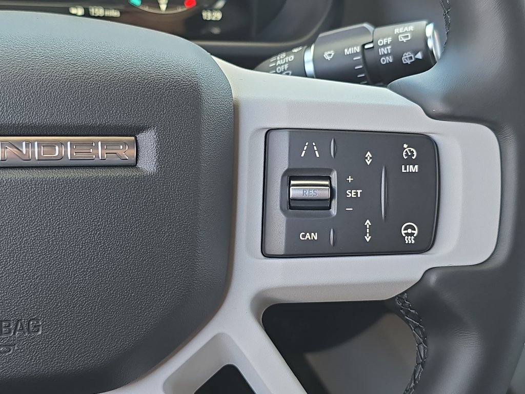 New 2026 Land Rover Defender 110 S AWD/4WD image 18