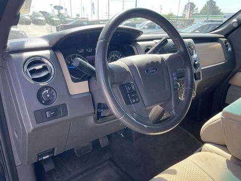 Used 2013 Ford F150 XLT w/ XLT Chrome Pkg image 17