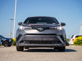 Used 2018 Toyota C-HR XLE FWD video 2