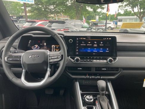 New 2026 Chevrolet Colorado Trail Boss AWD/4WD image 5