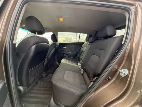 Used 2011 Kia Sportage LX w/ Navigation Pkg AWD/4WD image 24