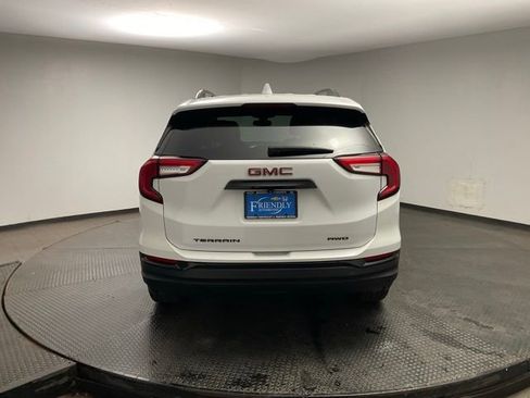 Certified 2023 GMC Terrain SLT w/ Elevation Edition AWD/4WD image 7