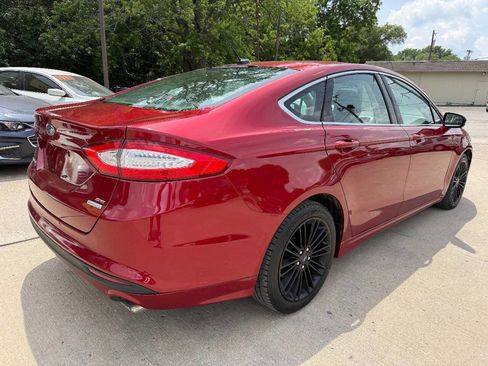 Used 2014 Ford Fusion SE w/ Equipment Group 202A FWD image 7