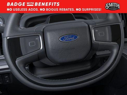 New 2025 Ford Expedition Platinum w/ Driver's Package image 13