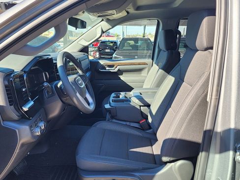 New 2026 GMC Sierra 1500 Elevation image 16