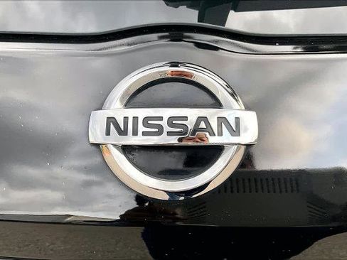 Certified 2020 Nissan Kicks SV image 29