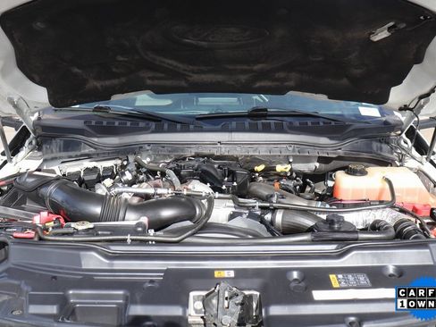 Used 2018 Ford F550 4x4 Crew Cab Super Duty image 13