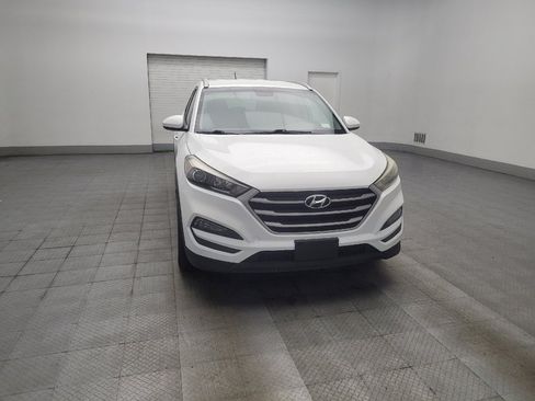 Used 2017 Hyundai Tucson SE w/ SE Popular Package 02 AWD/4WD image 14
