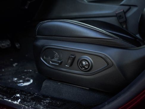 New 2025 Jeep Grand Cherokee Limited w/ Black Appearance Package image 20