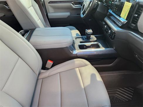 New 2026 Chevrolet Silverado 1500 LTZ w/ LTZ Premium Package image 10