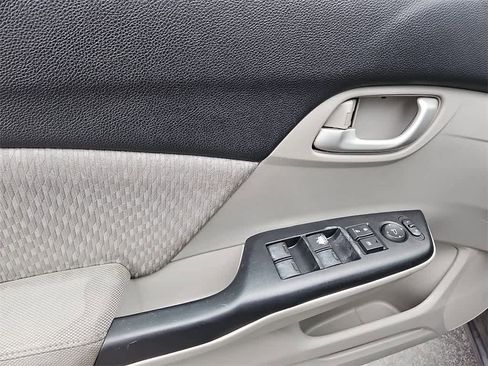 Used 2014 Honda Civic LX image 10