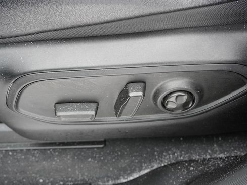 Certified 2024 Jeep Grand Cherokee L Altitude image 26