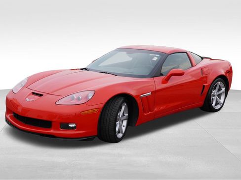 Used 2011 Chevrolet Corvette Grand Sport w/ Preferred Equipment Group RWD image 11