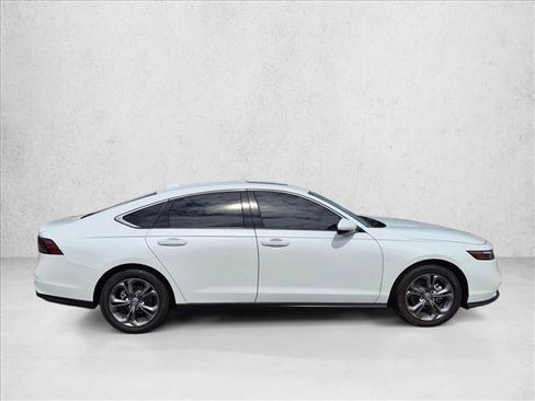 Used 2024 Honda Accord EX image 4