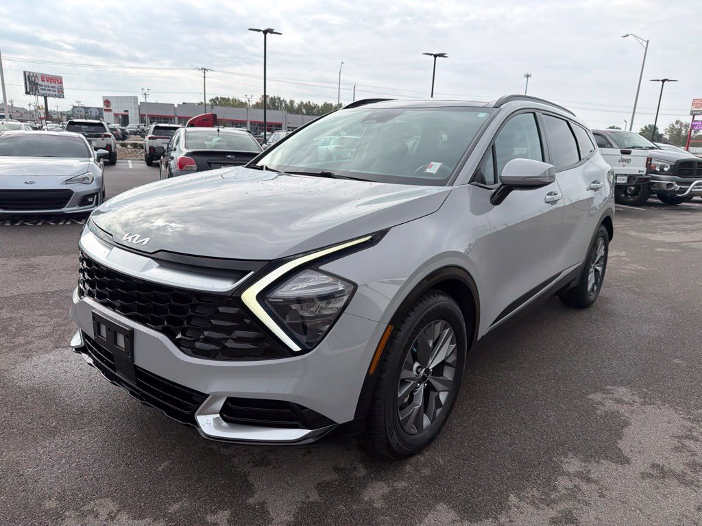 Used 2023 Kia Sportage SX FWD image 3