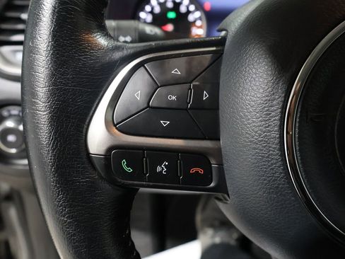 Used 2020 Jeep Renegade Limited image 38