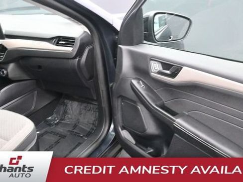 Used 2022 Ford Escape SE w/ SE Sport Appearance Package AWD/4WD image 15