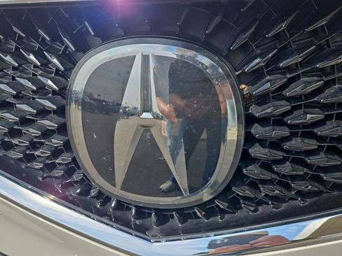 Used 2023 Acura MDX SH-AWD w/ Technology Package image 7