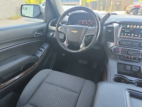 Used 2019 Chevrolet Tahoe LS AWD/4WD image 9