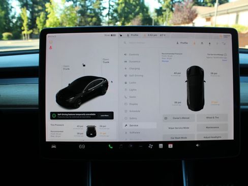 Used 2018 Tesla Model 3 Long Range AWD/4WD image 13