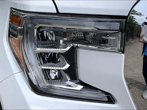 Certified 2019 GMC Sierra 1500 SLE w/ SLE Value Package AWD/4WD image 28