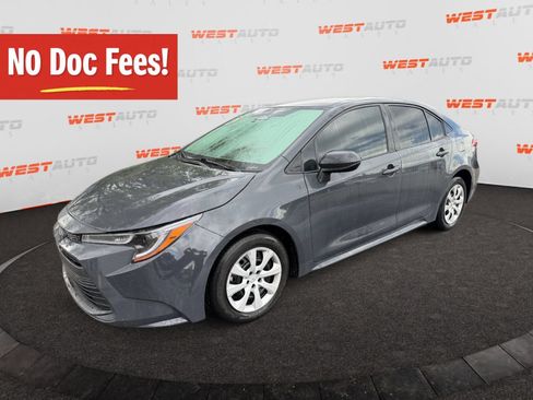 Used 2024 Toyota Corolla LE FWD image 1